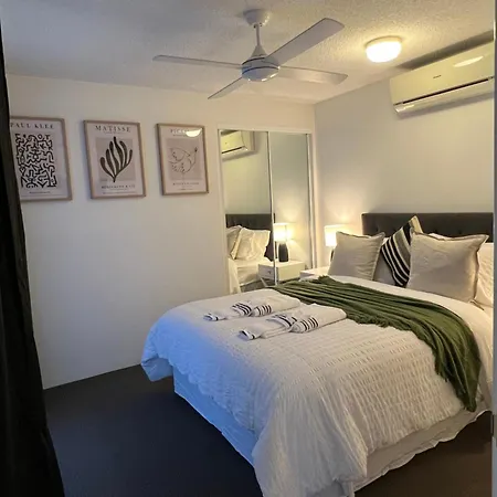 Mooloolaba Beach Side Escape Exterior photo