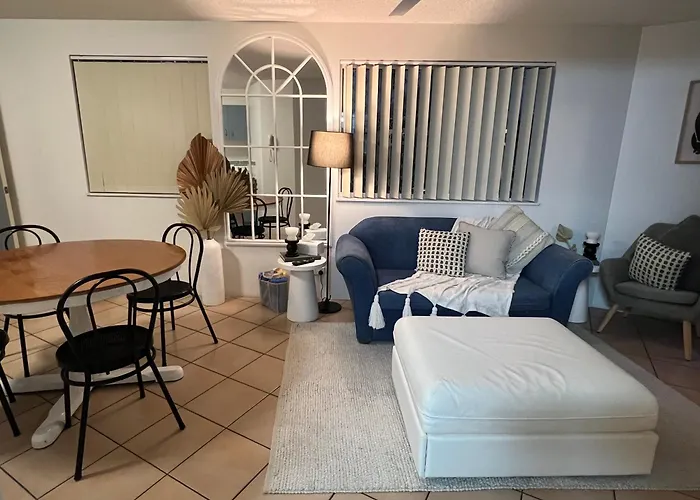 Mooloolaba Beach Side Escape