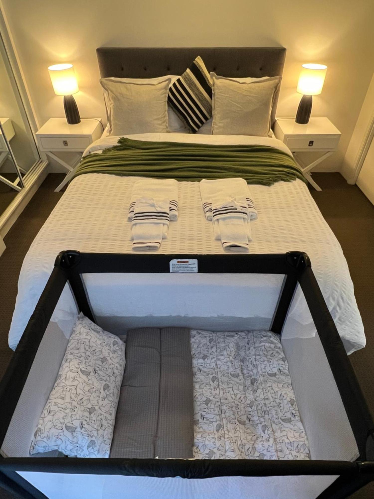 Side Escape Apartment